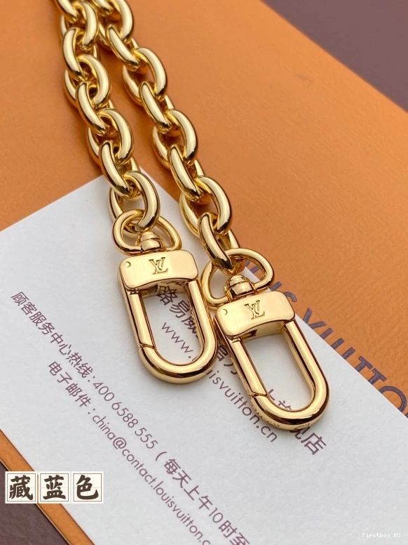 First bag VUITTON Métis On LOUIS Wallet Chain 0814